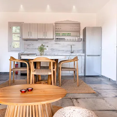 Olive Tree Homes * Chora d'Ios