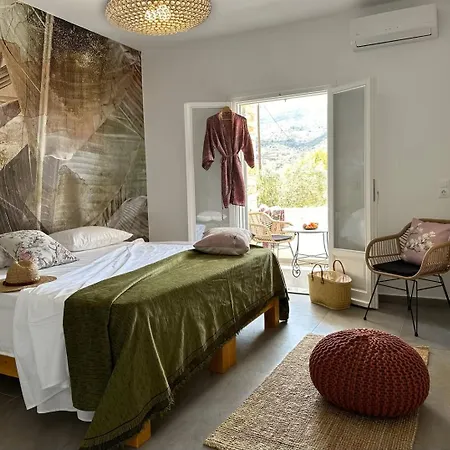 Villa Olive Tree Homes *